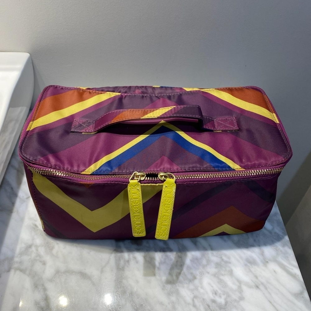Sonia Kashuk cosmetic case